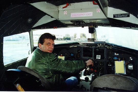 Here I'm getting acquainted with the controls of a DC-3.